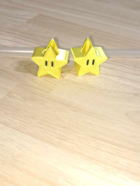 #22 Straw Buddies Set of 2