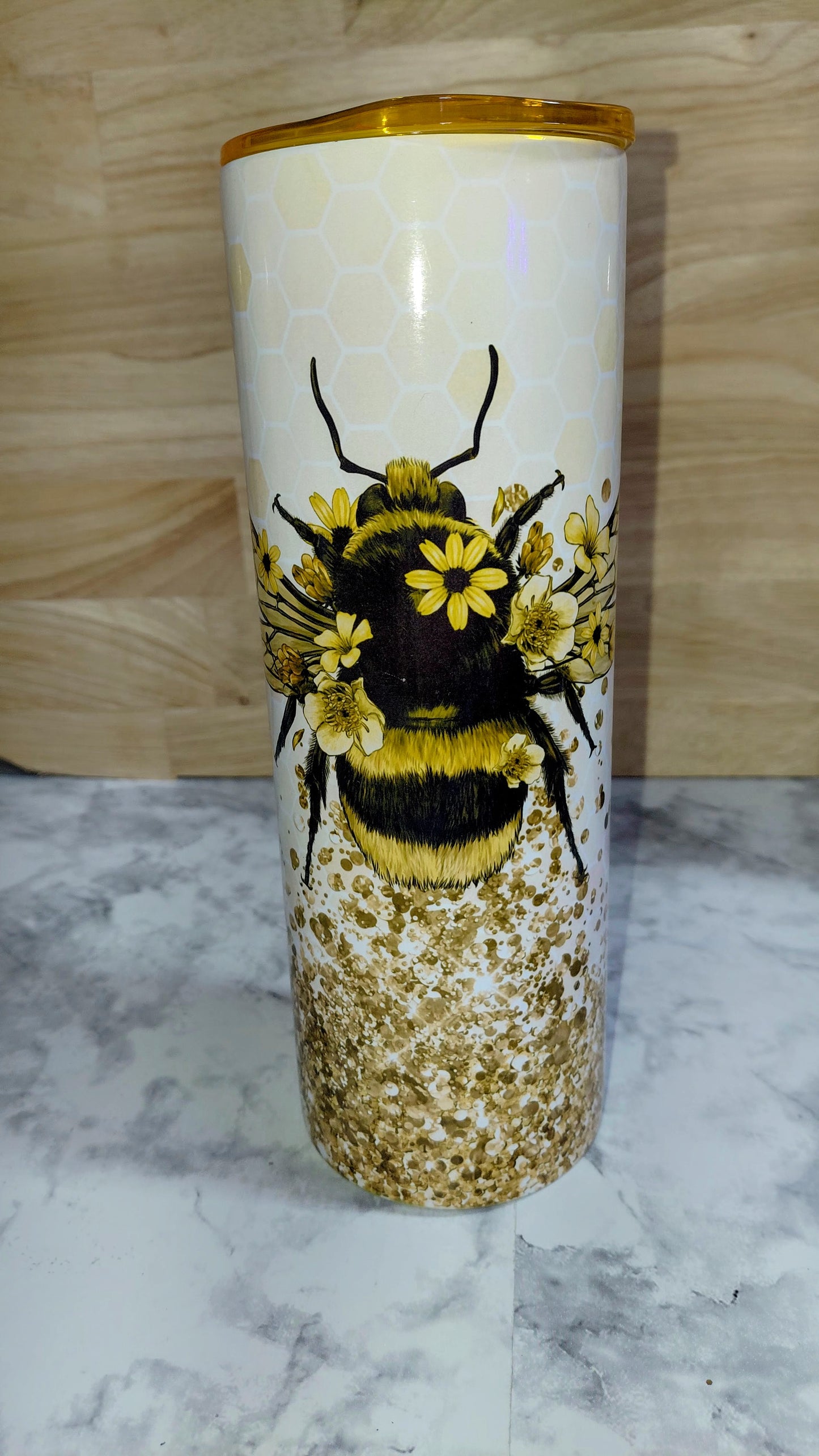 20oz Tumbler Bee 1 (Yellow Lid)