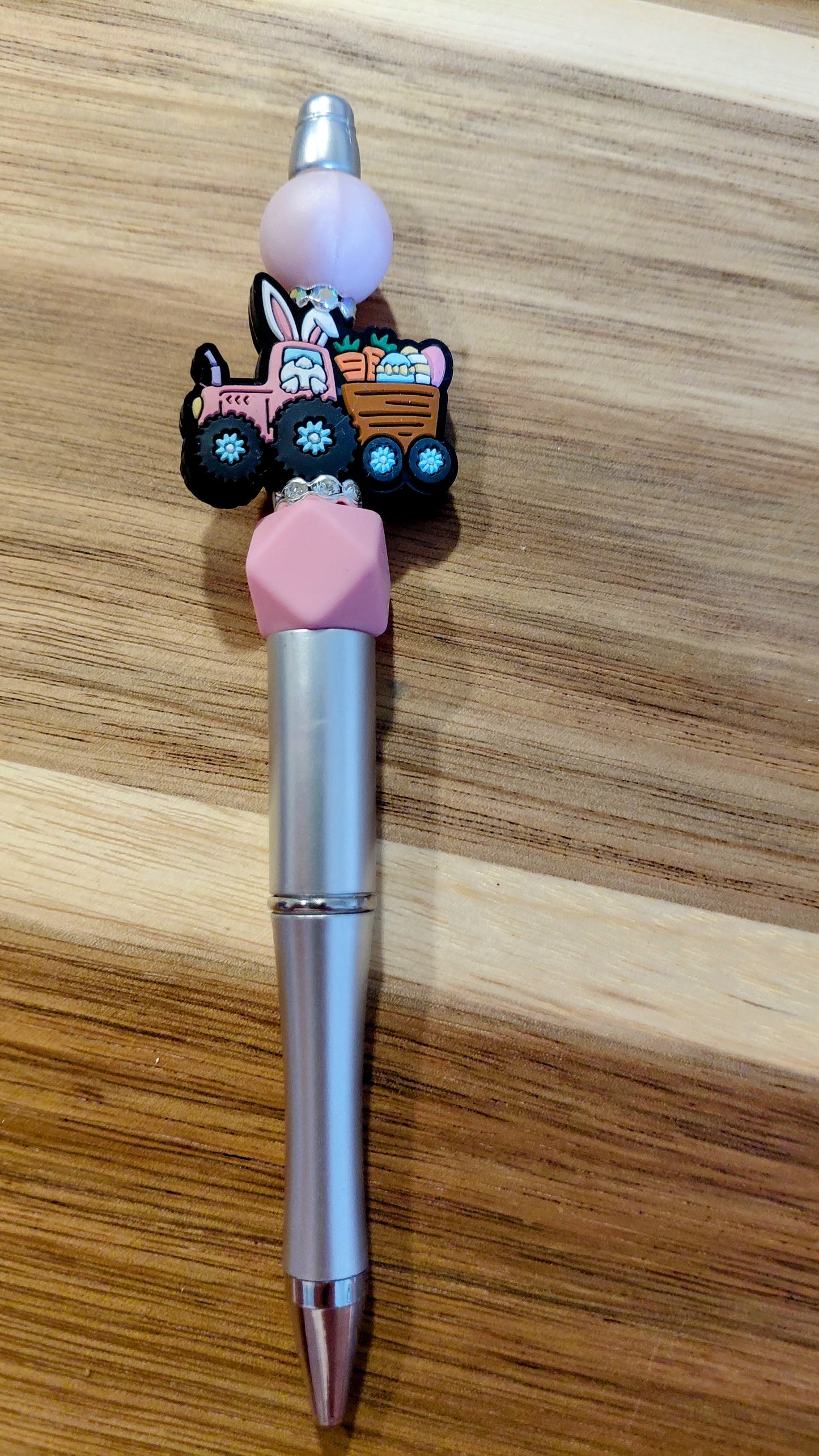 #27 Pen Easter